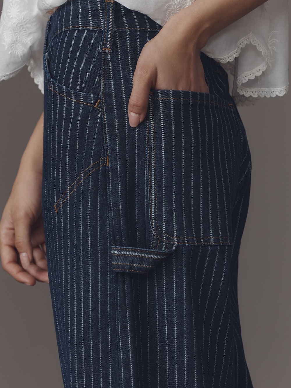 Anthropologie Pilcro Kayden High Rise Carpenter Barrel Leg Jeans Size 28 EUC - Picture 3 of 8